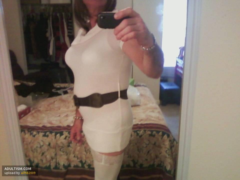 Image 2 of 4