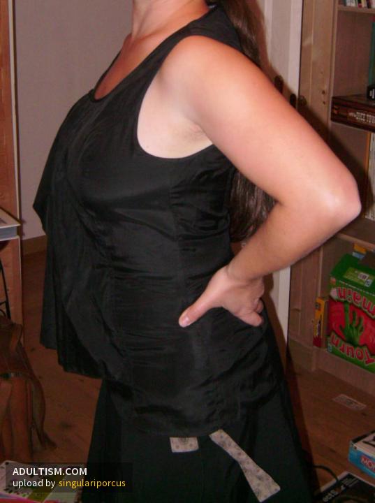 Image 2 of 7