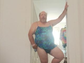 Looks good  in girls swimsuit 12 of 18