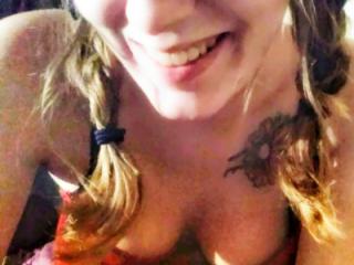 32yo blonde mom from North Carolina 7 of 20