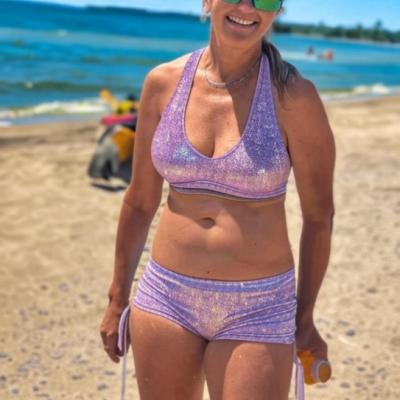 theblondehotwife