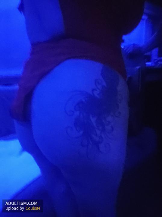 Image 3 of 4