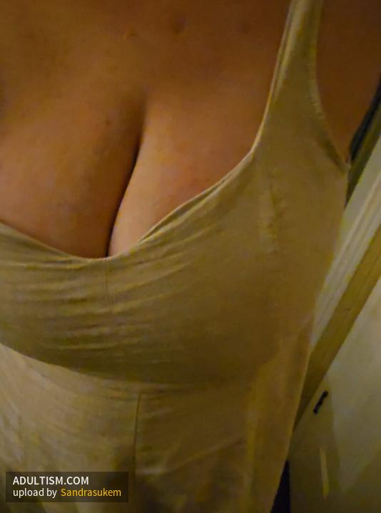 Image 2 of 12