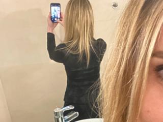 Classy and desperate is a dangerous combination! Don’t you agree?? 3 of 10