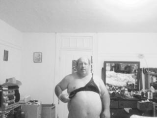 Semi nude in girls bra and thong 7 of 16