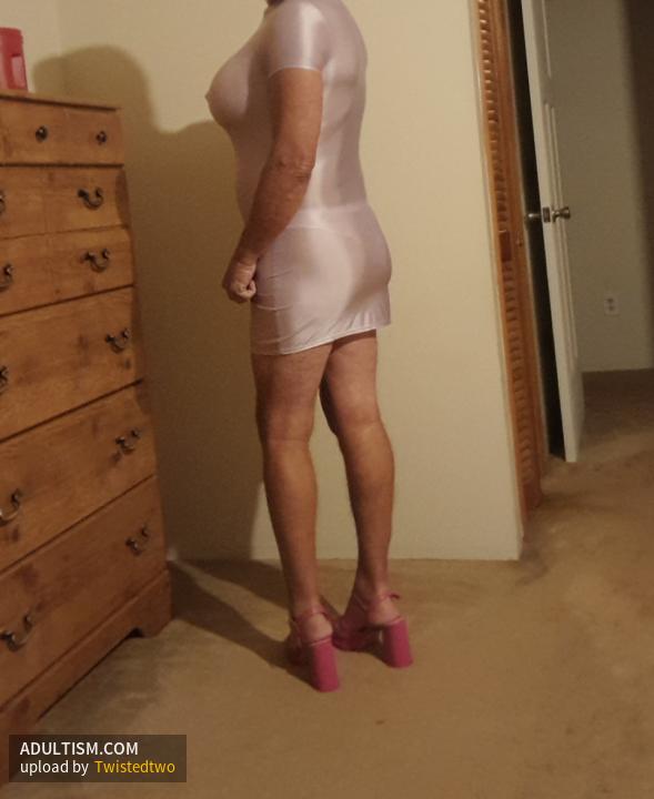 Image 2 of 17