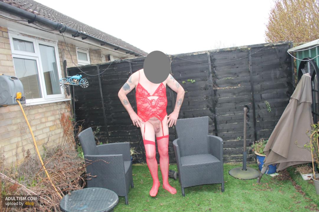 Image 4 of 6