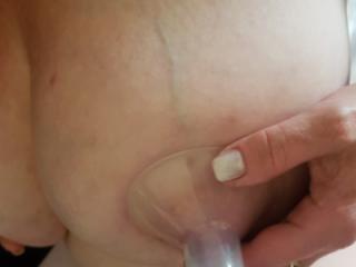 New breast pump 4 of 7