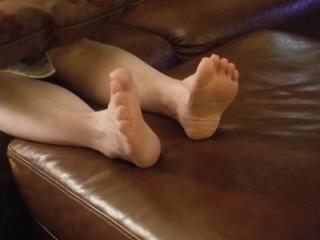 Her bare feet