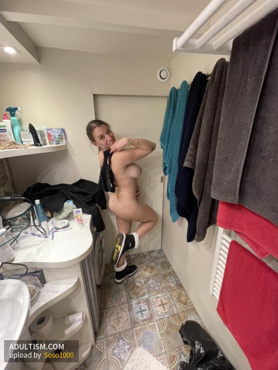 Image 4 of 20
