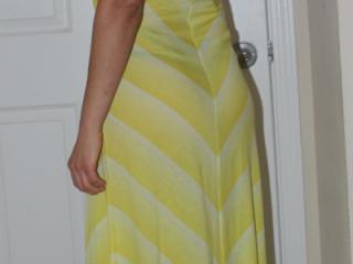 Yellow dress 11 of 16