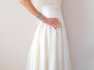 35 Alessia Travestita Wedding Dress 8 of 20