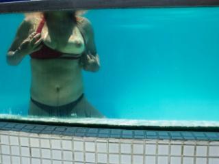 my tits under water 1 of 7