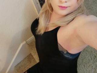 Serendipity -- sexy cute trans girl 15 of 20