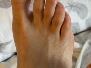 Would you cum on my wifes feet? 4 of 9