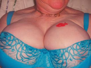 More boobs