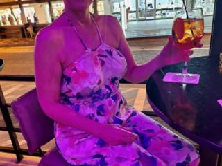 Pretty Blonde UK Milf 5 of 20