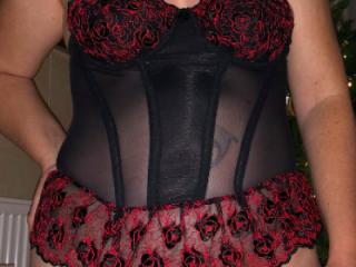 Slut wife in the mode to pose for you 9 of 15