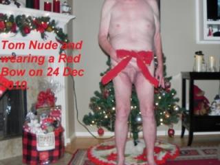 Tom Nude for Christmas 2021 5 of 15
