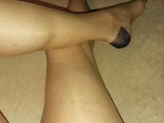 Contrast Nylons 7 of 8