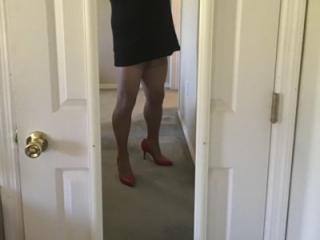 Red heels black skirt 4 of 8