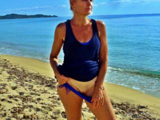 a candid beach flash 1 8 of 9