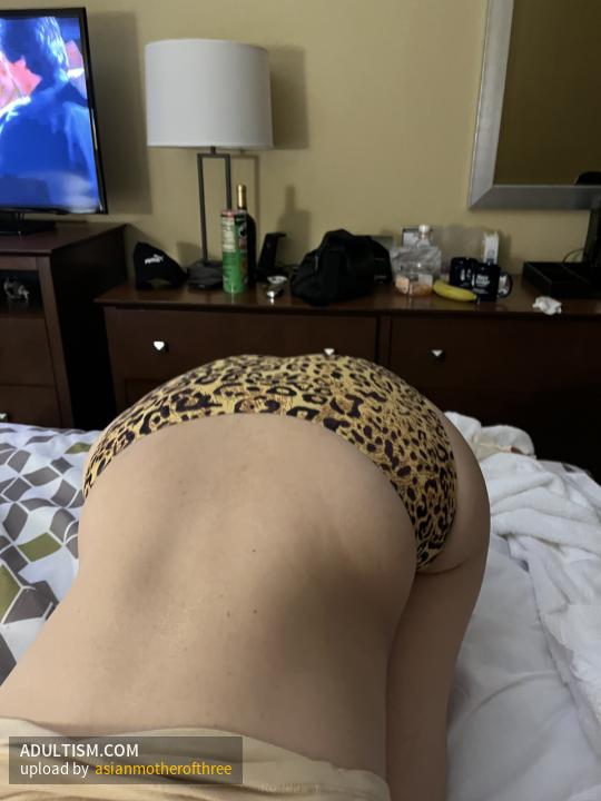 Image 4 of 20
