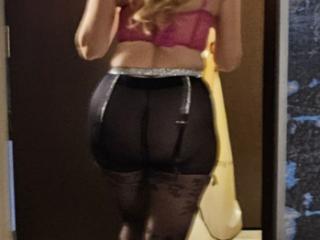 Pink lingerie 1 of 16
