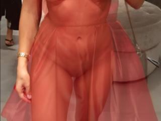 Which dress shall I wear tonight? 4 of 8
