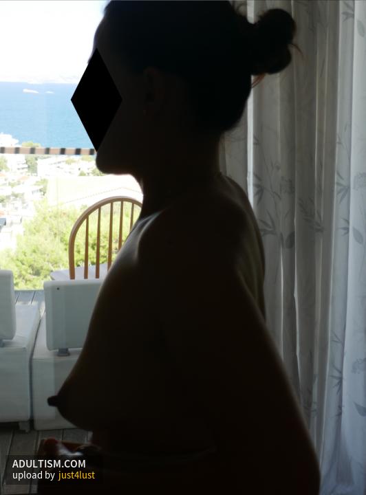Image 3 of 7