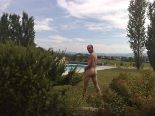 French naked outside