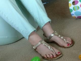 More gorgeous Easter feet 14 of 16