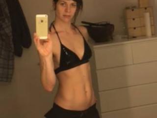 Mirror Selfies of hungry milf 5 of 17