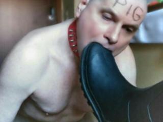 bdsm gay boot licker 3 of 4