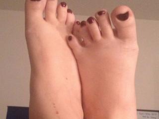 As per several requests here are some feet pictures 4 of 16