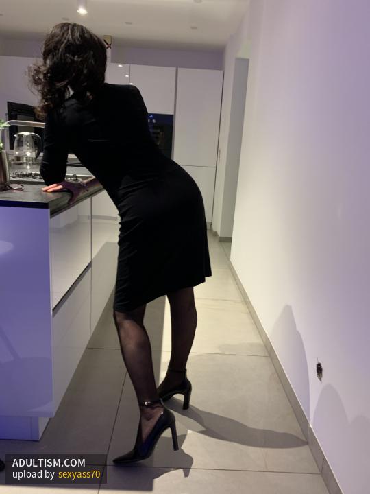 Image 10 of 10