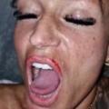 Wife cumshoot and she eat