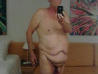 Tom Nude from 19 Dec 2013 8 of 15