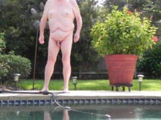 Tom (1) Living in the Nude 2 of 19