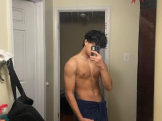 Muscular Asian twink 2 of 4