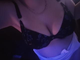 Midweek partyanyone 1 of 4