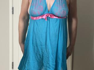 Trying on some older outfits 5 of 7