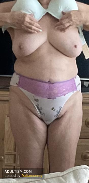 Image 3 of 19