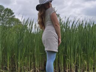 A Flashy Day at The Park🔥 How Is The View? 1 of 19