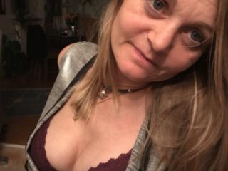 Selfie-Lingerie 9 of 15