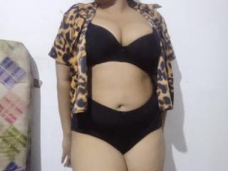 Sri lankan bbw babe in sexy lingerie 1 of 9