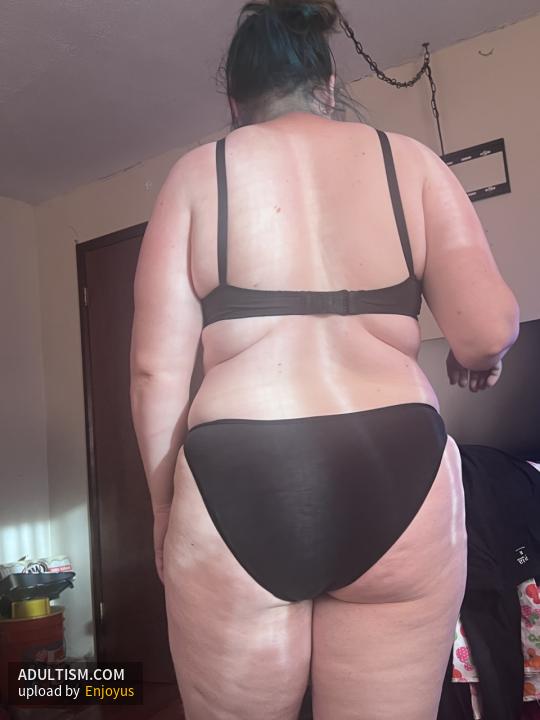 Image 2 of 6