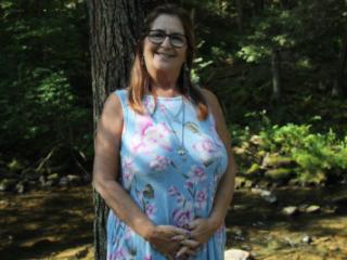 Hot Mrs P 2025 woods 2 1 of 20