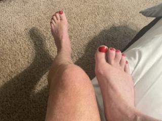 Legs, feet and toes 10 of 17