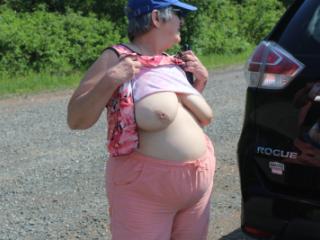Random outdoor boob pics